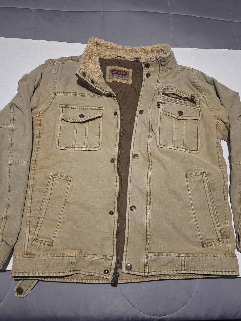 Levi's Men's Khaki Canvas Sherpa Collar Field Jacket